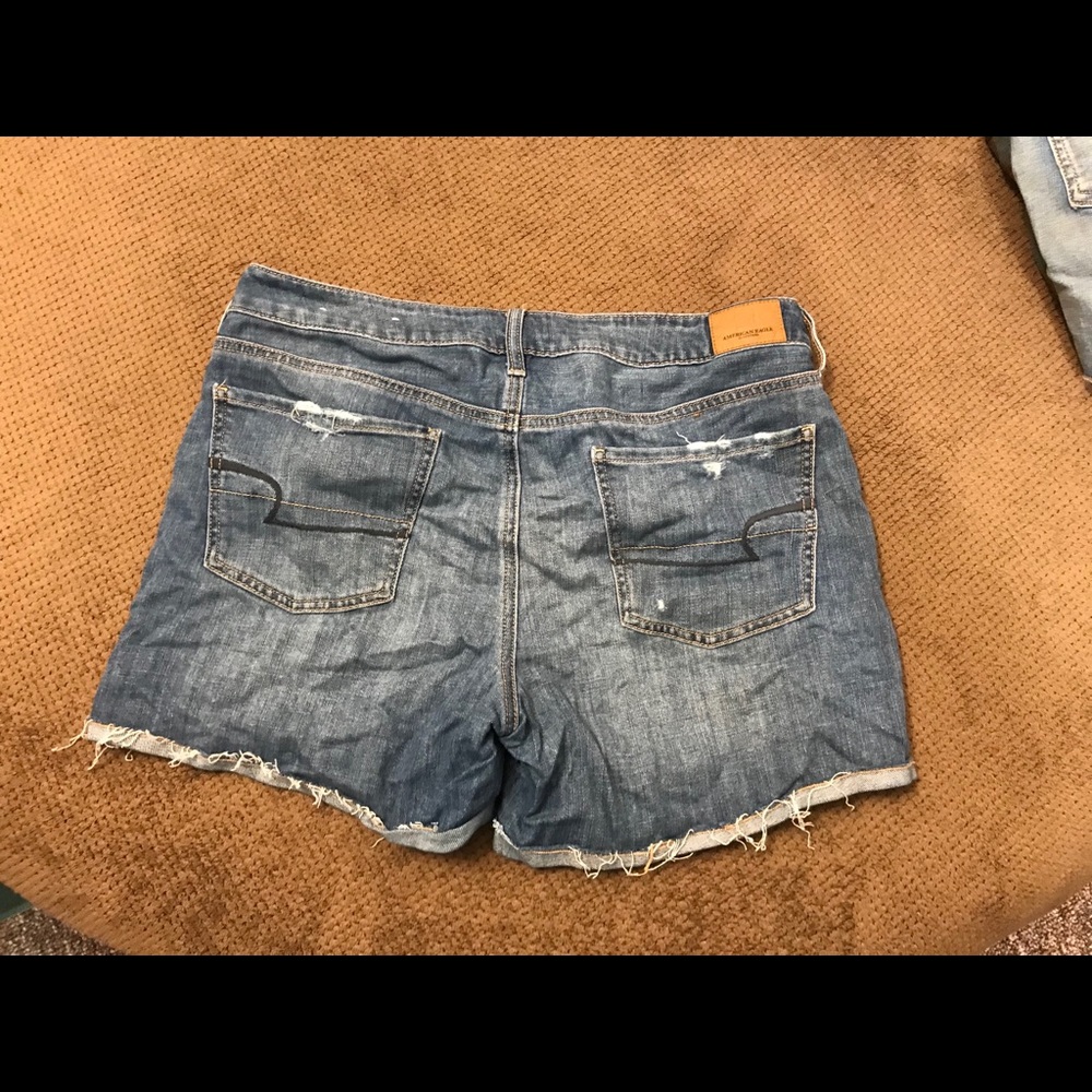 AE tomgirl shorts!